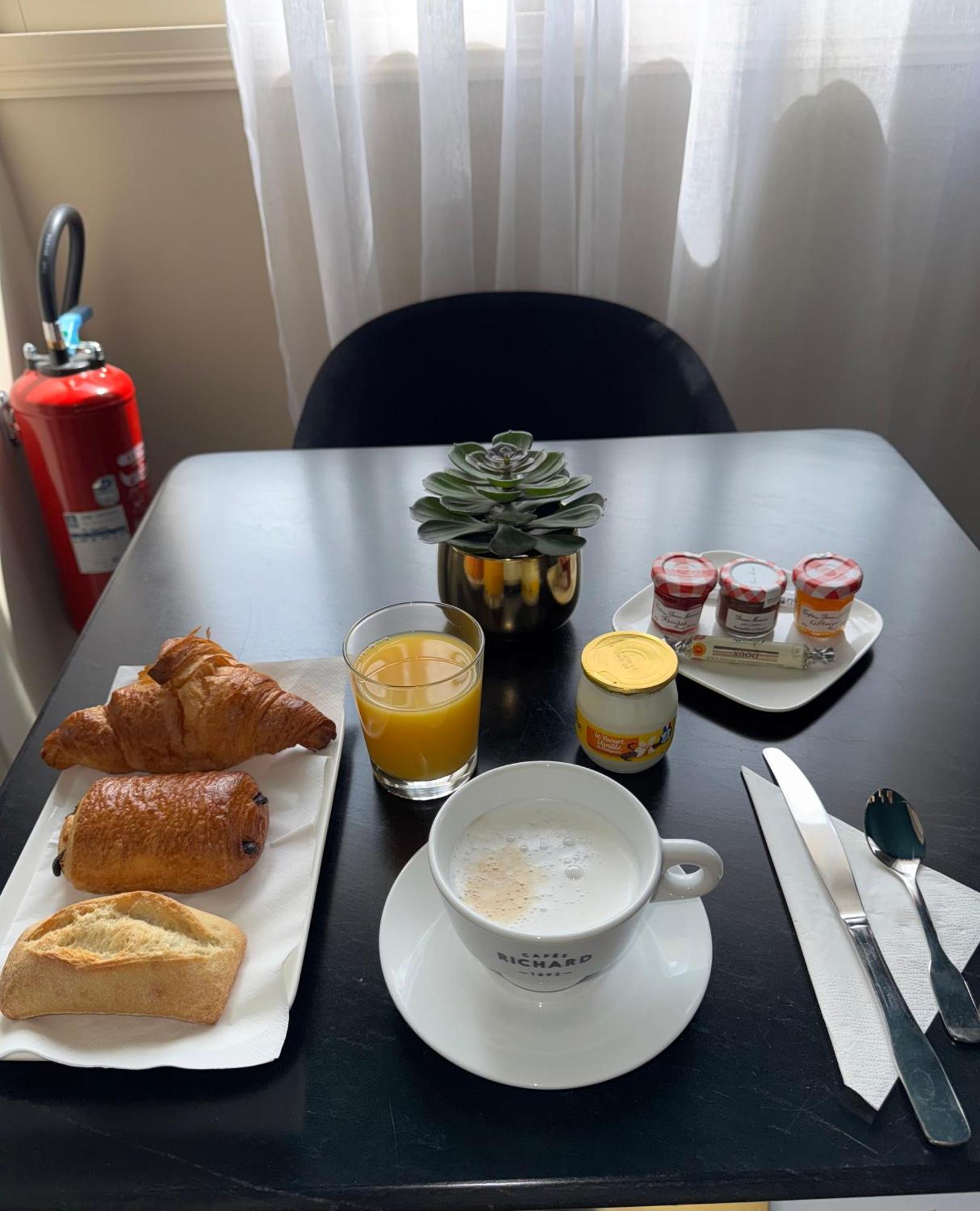 La Caravelle Hotel Aix-en-Provence Kültér fotó
