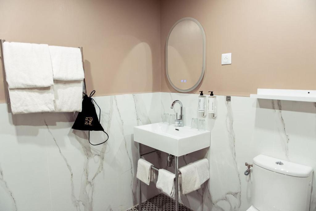La Caravelle Hotel Aix-en-Provence Kültér fotó